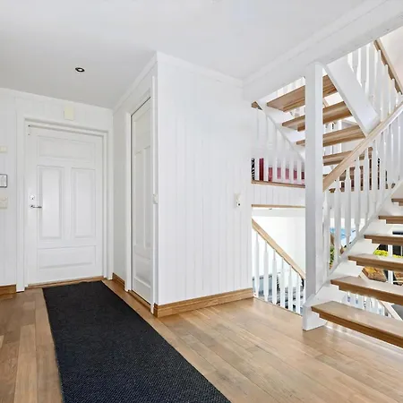 بيت للعطل House With Multiple Terraces In Holmsbu